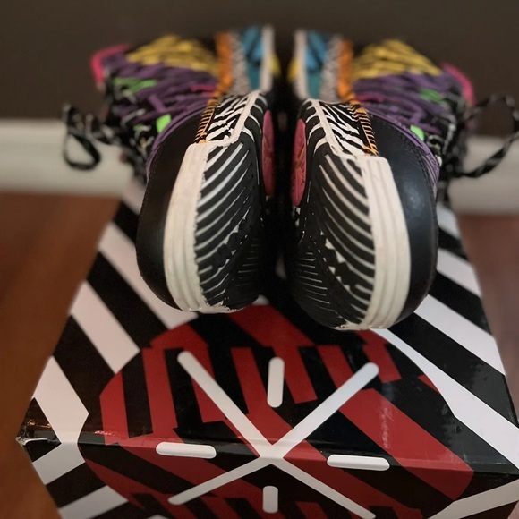 Dwayne Wade-  Wow 2 diablo wade Lining 10.5 Great Condition - Picture 5 of 9